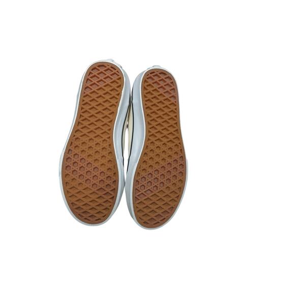 Vans Sk8-Hi Butterfly Embroidered High-Top Sneakers, Cream, Size 3.0 - Picture 7 of 7